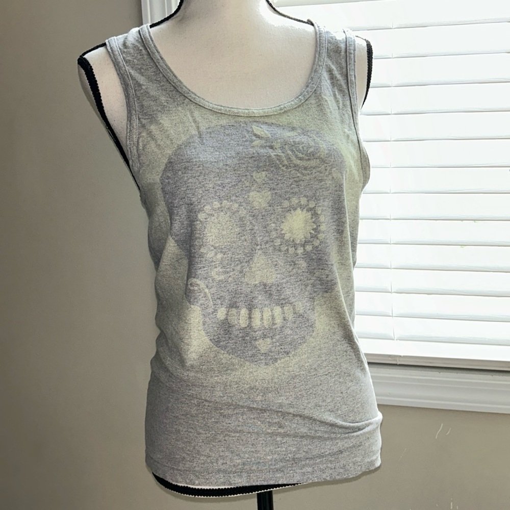 Hot Topic Gray Skull Tank Top
